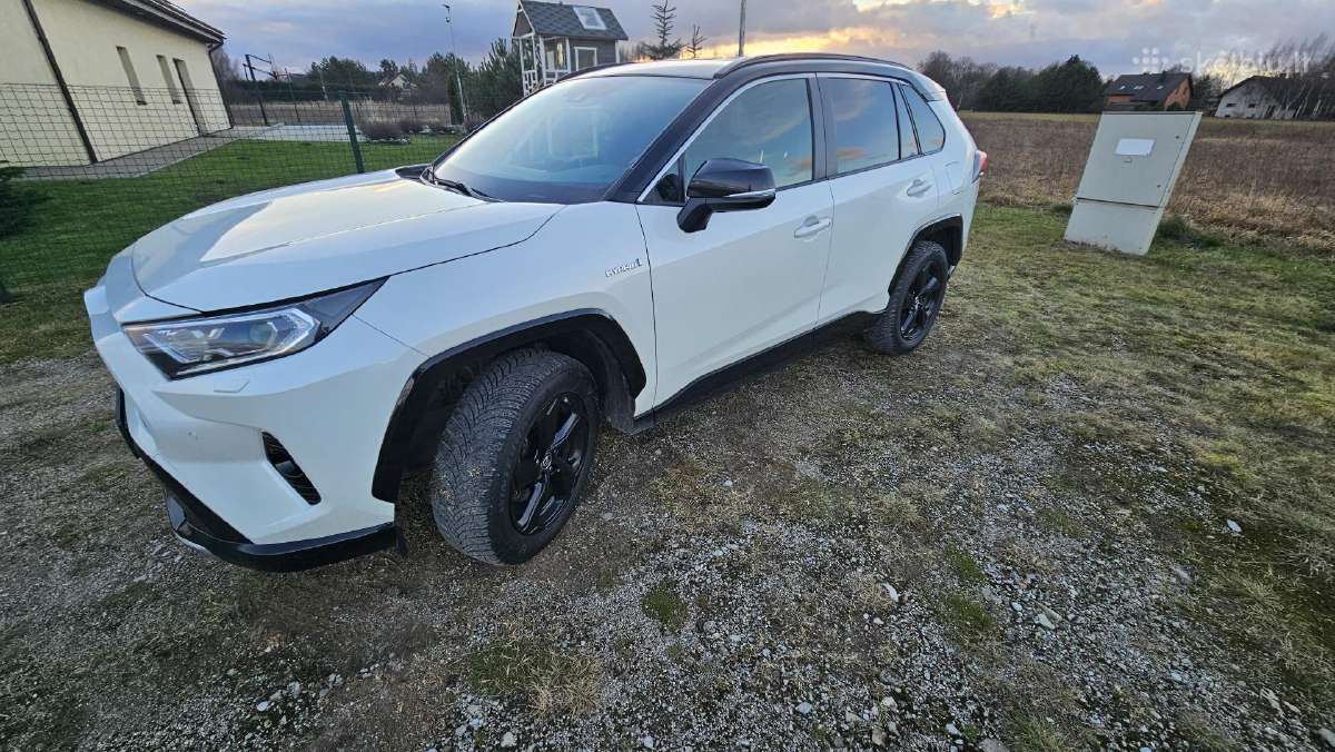 Puikios būklės Toyota Rav4 - nuotraukos Nr. 3