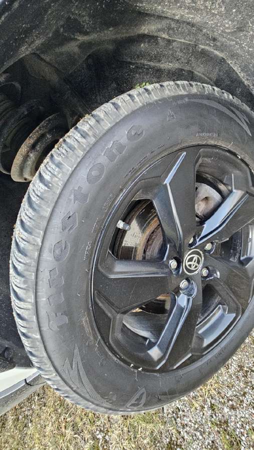 Puikios būklės Toyota Rav4 - nuotraukos Nr. 32