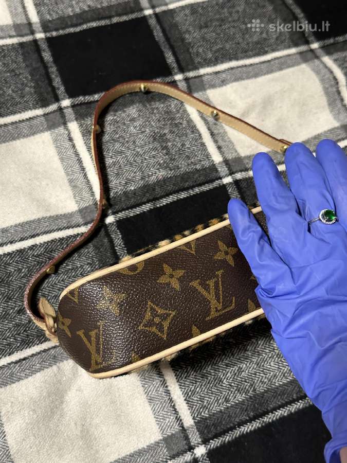 Louis Vuitton rankinukas - nuotraukos Nr. 3