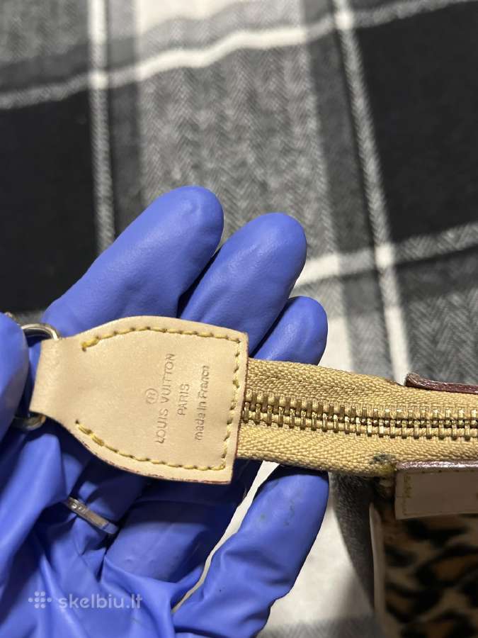 Louis Vuitton rankinukas - nuotraukos Nr. 4