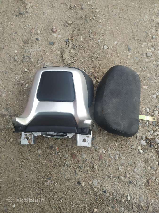 Suzuki burgman 650 ir400 dalimis 650 variklį 45tkm - nuotraukos Nr. 20