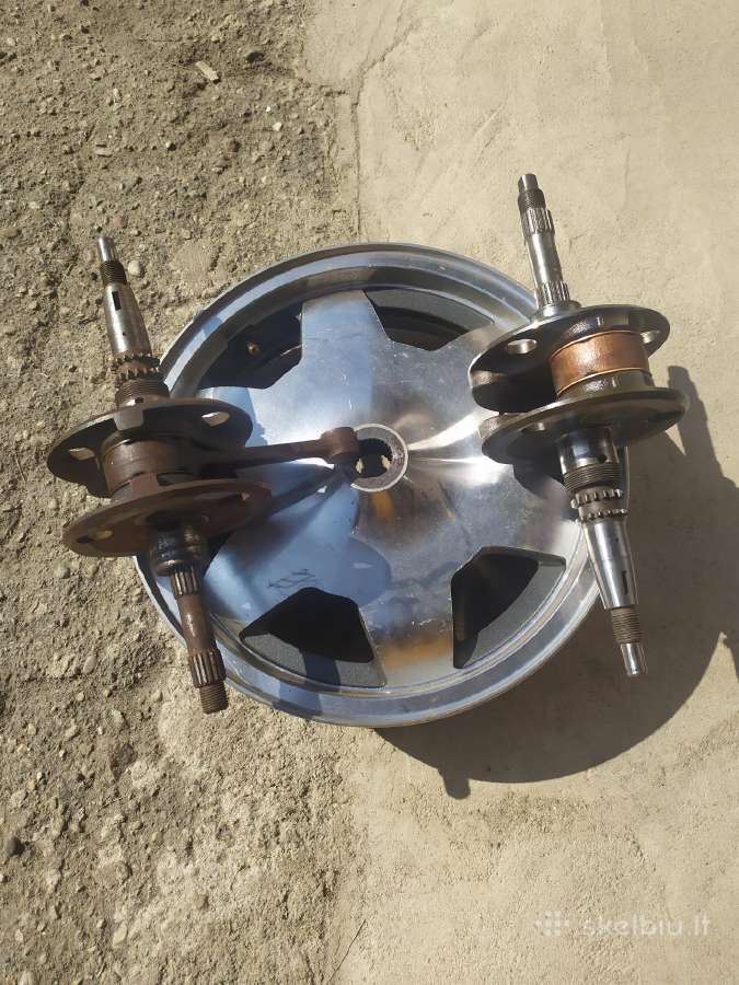 Suzuki burgman 650 ir400 dalimis 650 variklį 45tkm - nuotraukos Nr. 15