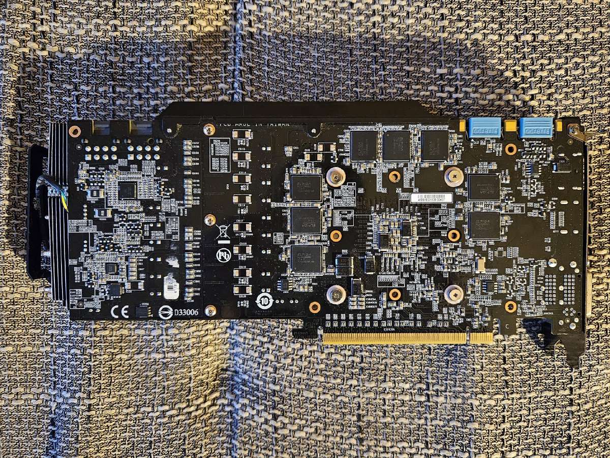 Gigabyte Geforce Gtx 770 4 GB 1137 MHz Pcie x16 Gp - nuotraukos Nr. 2
