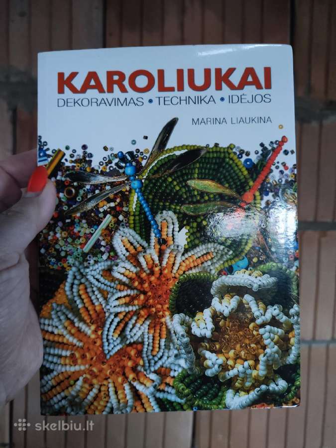 Knyga karoliukai