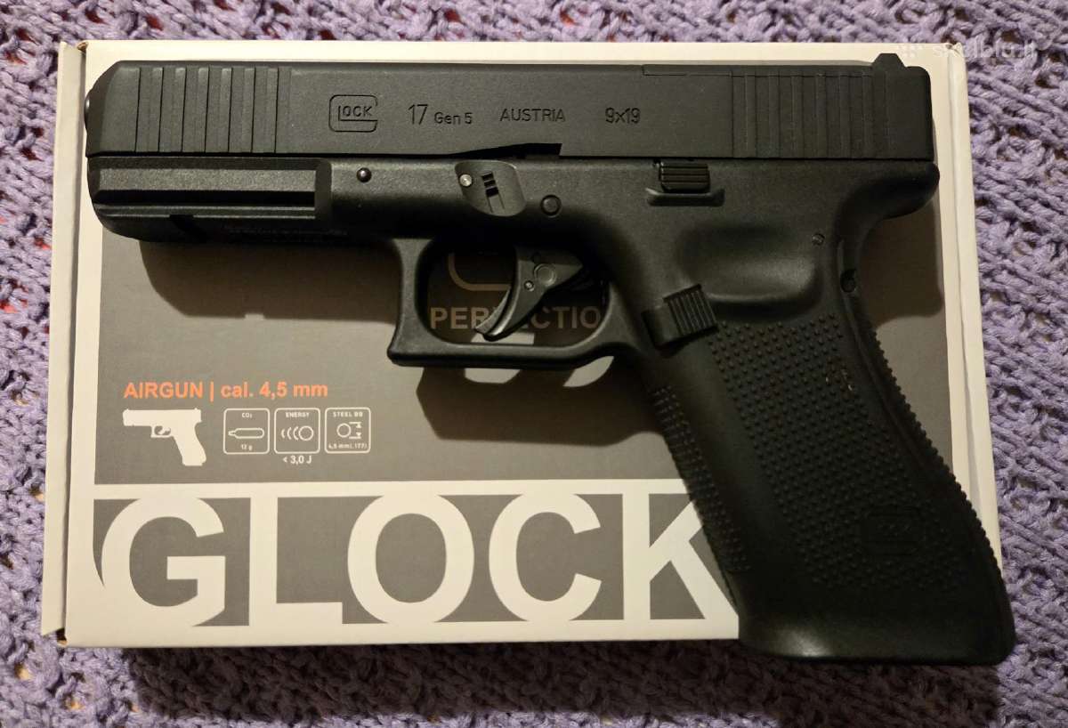 Parduodamas Co2 Glock 17