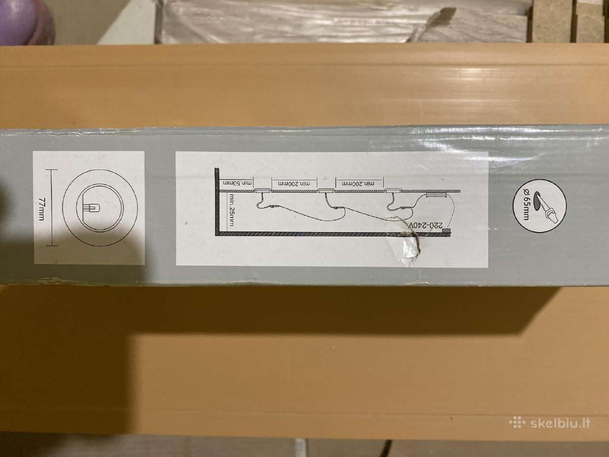 3 sujungtos LED lemputės,šviestuvas Proove Švedija - nuotraukos Nr. 3
