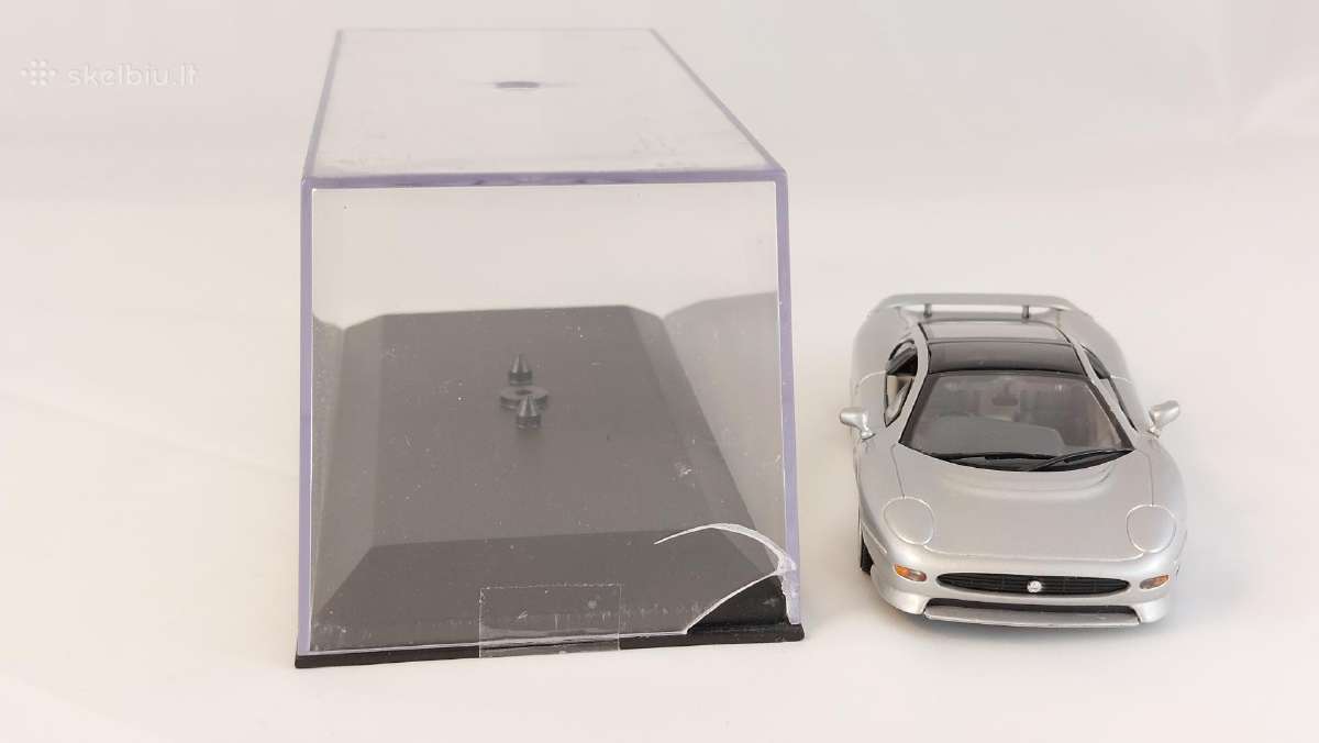 1/43 modeliukai Jaguar Xj220 1992-1994 - nuotraukos Nr. 11