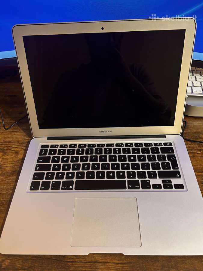 Apple MacBook Air 13 neveikiantis