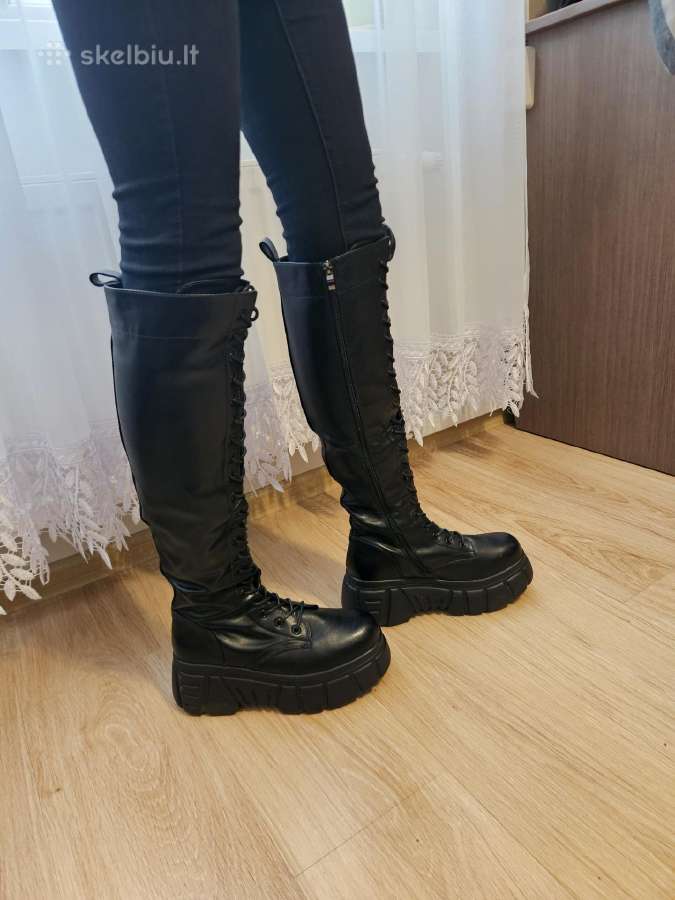 Moteriški ilgi batai