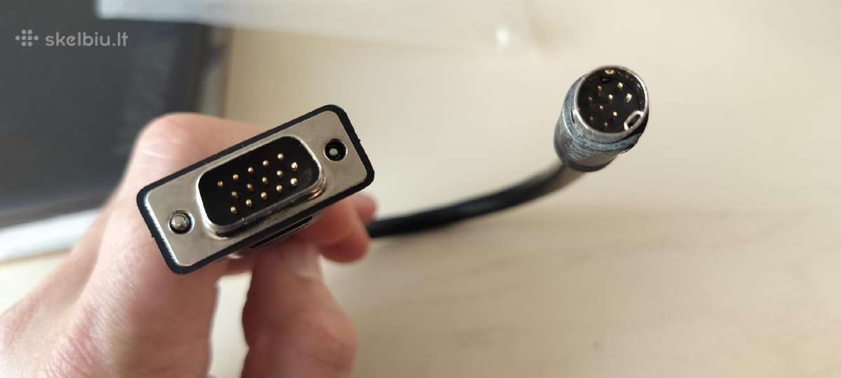 Vga- S Video adapteris