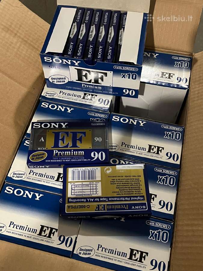 Naujos Sony audio kasetės