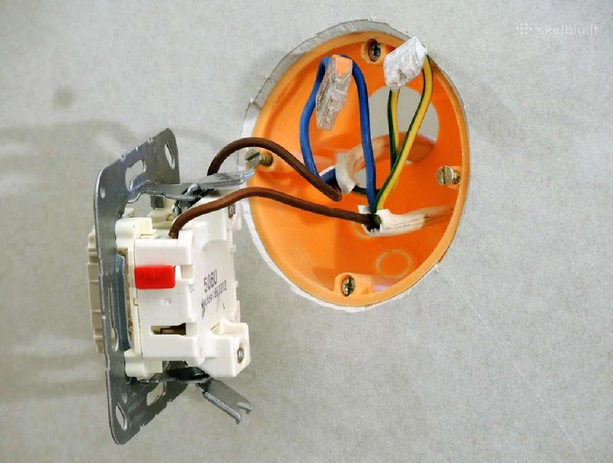 Taisau elektros rozetės ir pajungiu lempas 230v. - nuotraukos Nr. 4