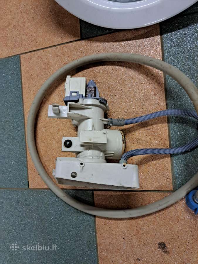 Skalbimo mašina Elektrolux Inspire dalimis - nuotraukos Nr. 2