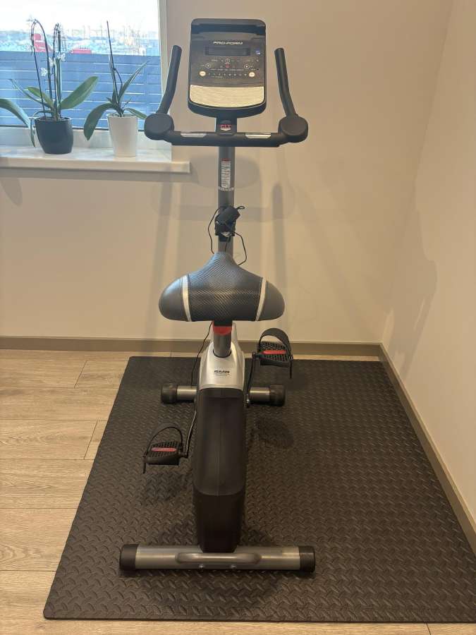 Treniruoklis dviratis Pro-form 320 Csx+