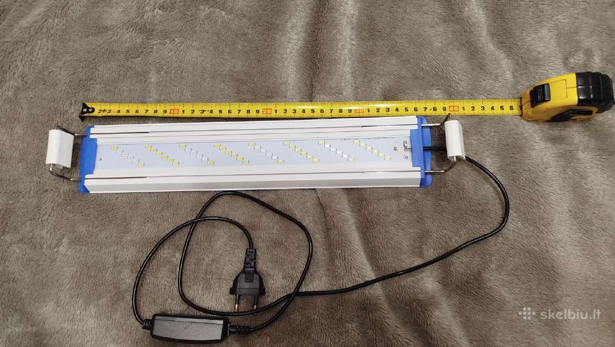 Akvariumo LED šviestuvas nuo 36-50 cm