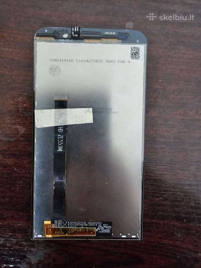 Telefonu ekranai nauji ir devėti