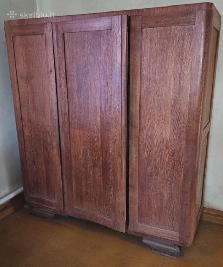 Parduodama Ardeco stiliaus spinta
