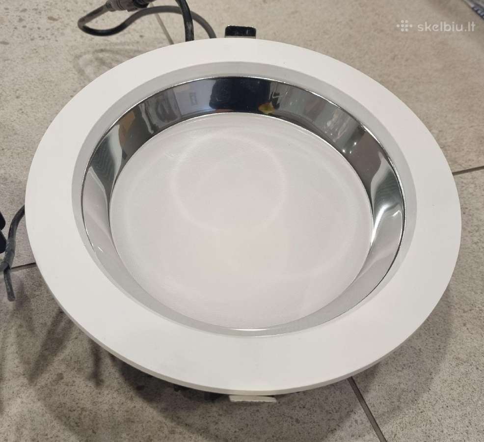 Lubiniai LED 32w šviestuvai
