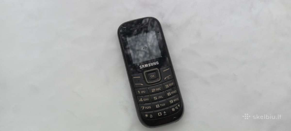 Sveiki parduodu telefonus siunčiu paštu