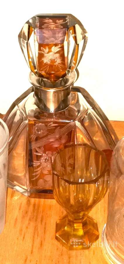 Art Deko Krištolinis Dekanteris su Sidabru