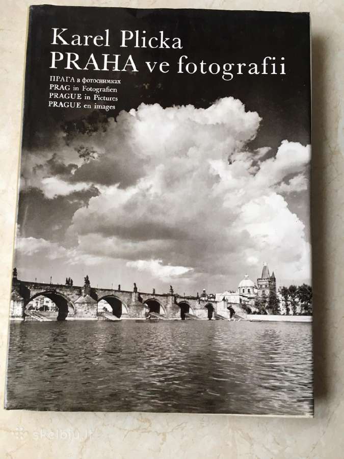 Albumas „Praha nuotraukose“