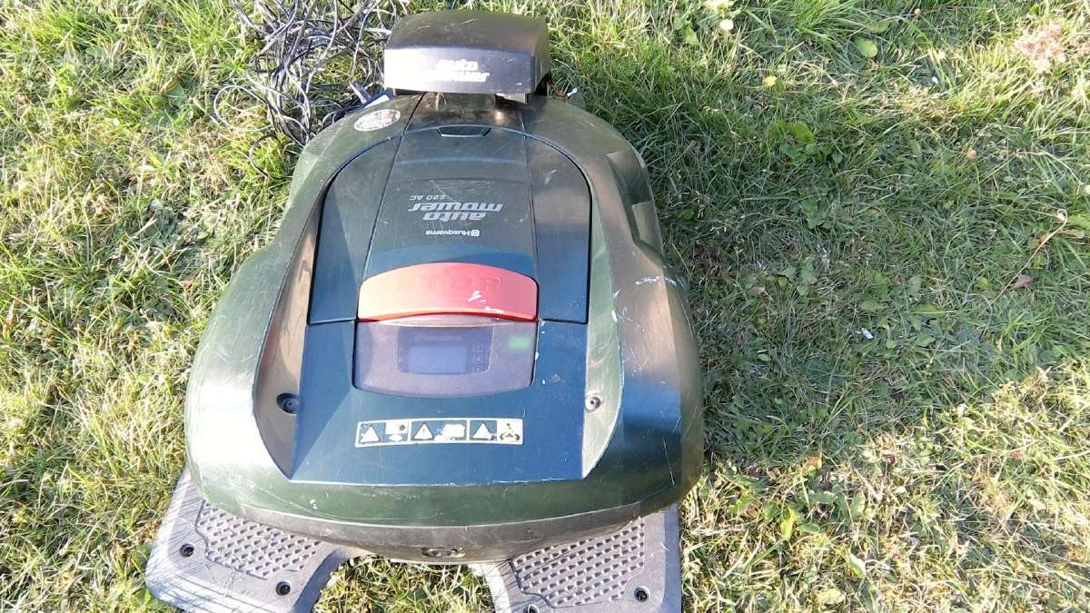 Husqvarna auto mower 220 ac - nuotraukos Nr. 2