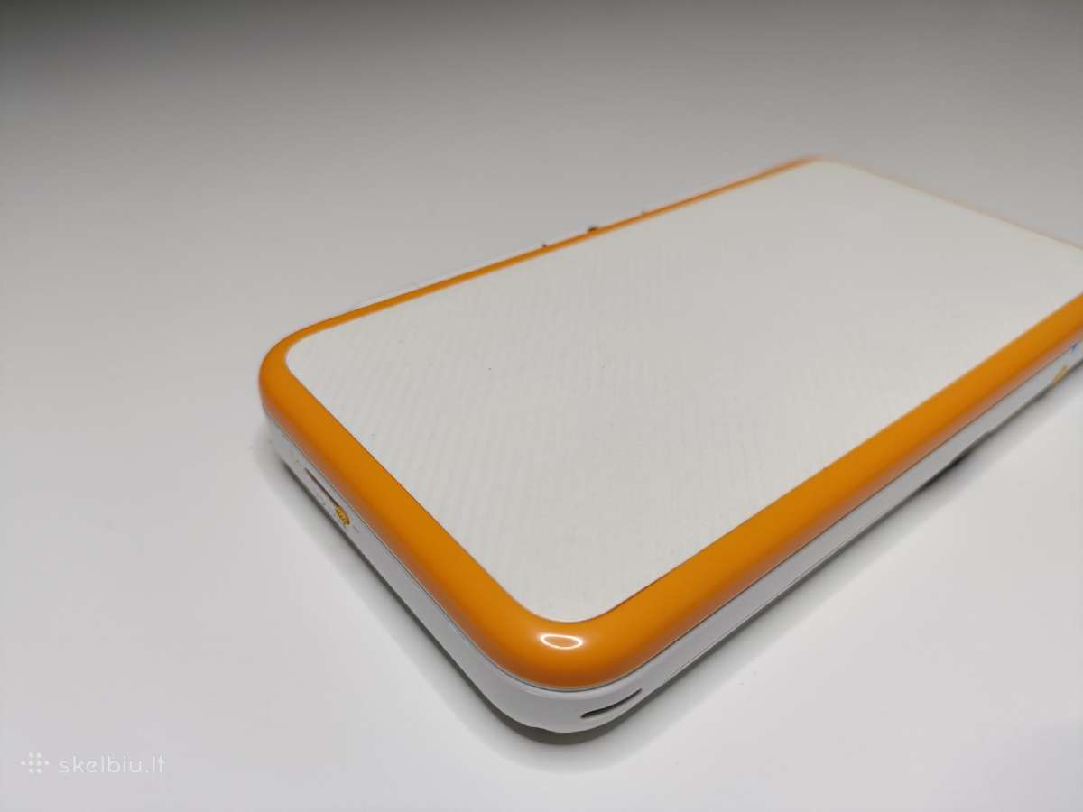 New Nintendo 2dsxl White/orange