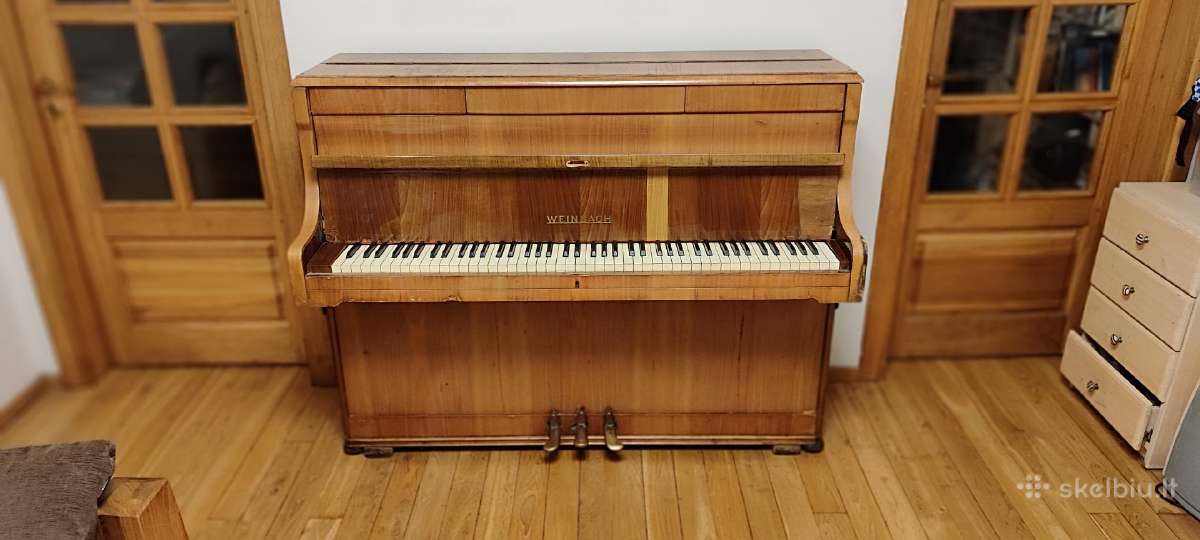 Parduodamas puikiai išlaikytas pianinas Weinbach