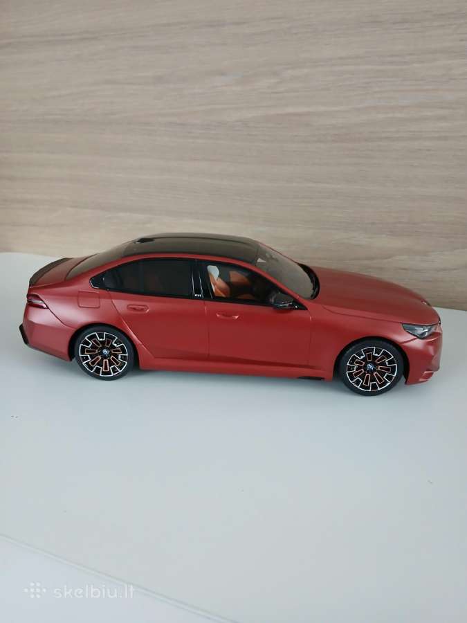 Bmw M5 2025m. G90 1:18 - nuotraukos Nr. 3