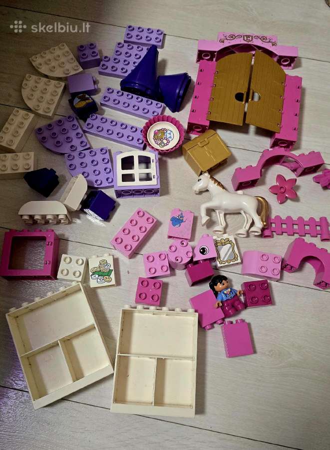 Lego kaladeles