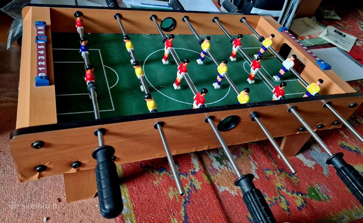 Parduodamas stalo futbolo žaidimas