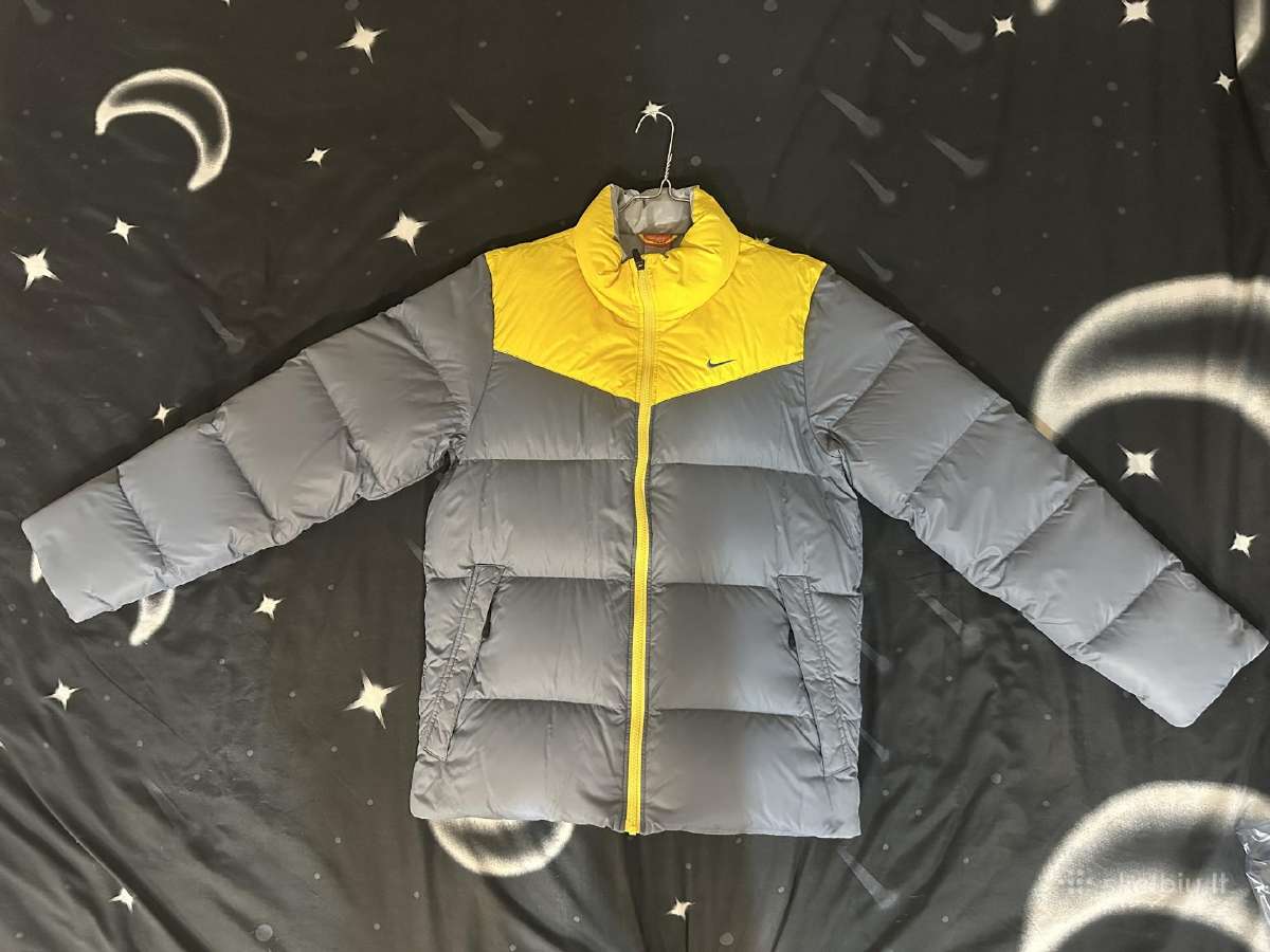 Žieminė Nike striukė