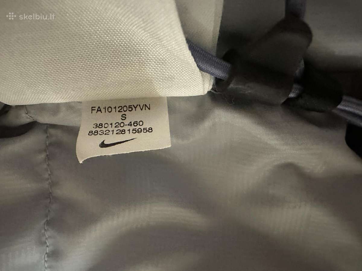 Žieminė Nike striukė - nuotraukos Nr. 7