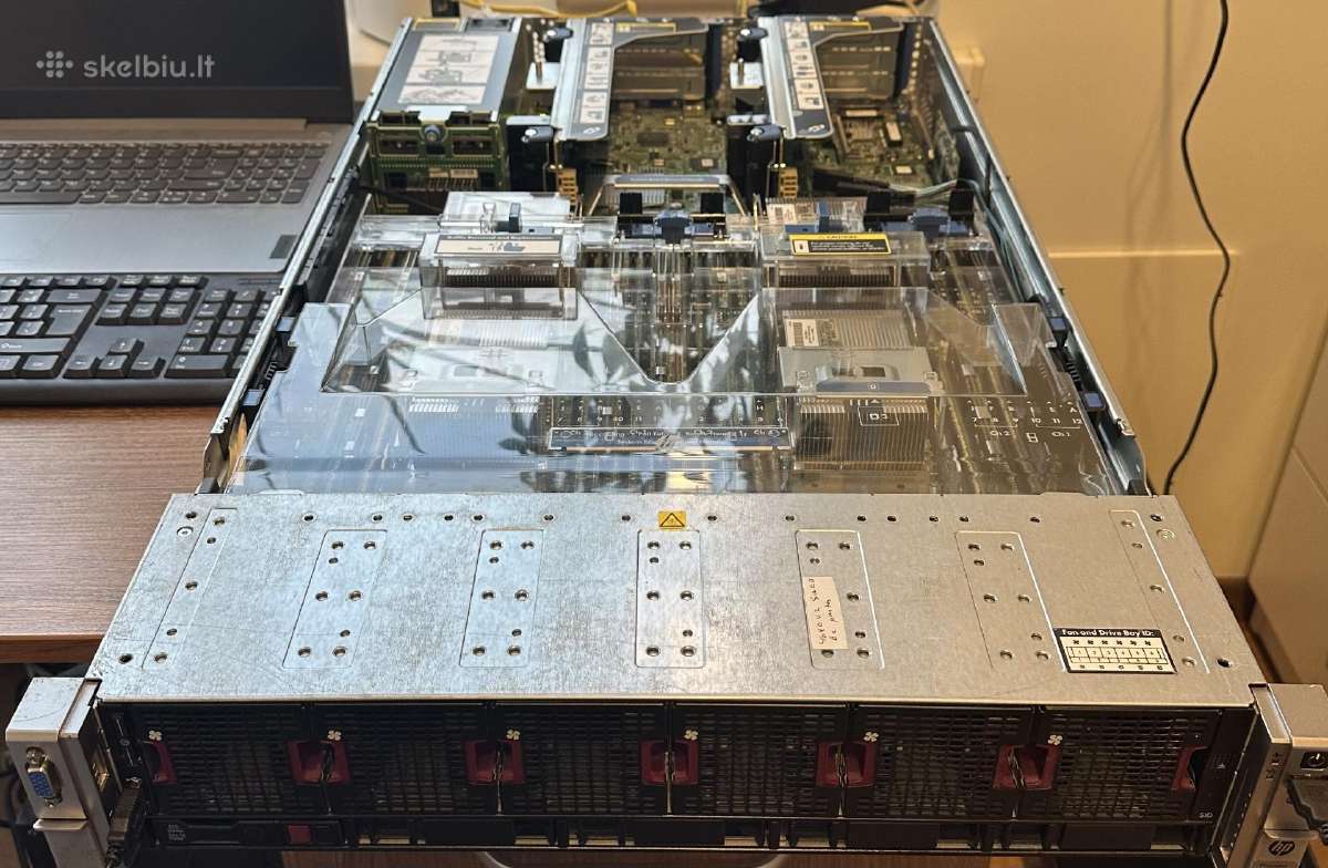 Parduodamas Hp Proliant Dl560 Gen8