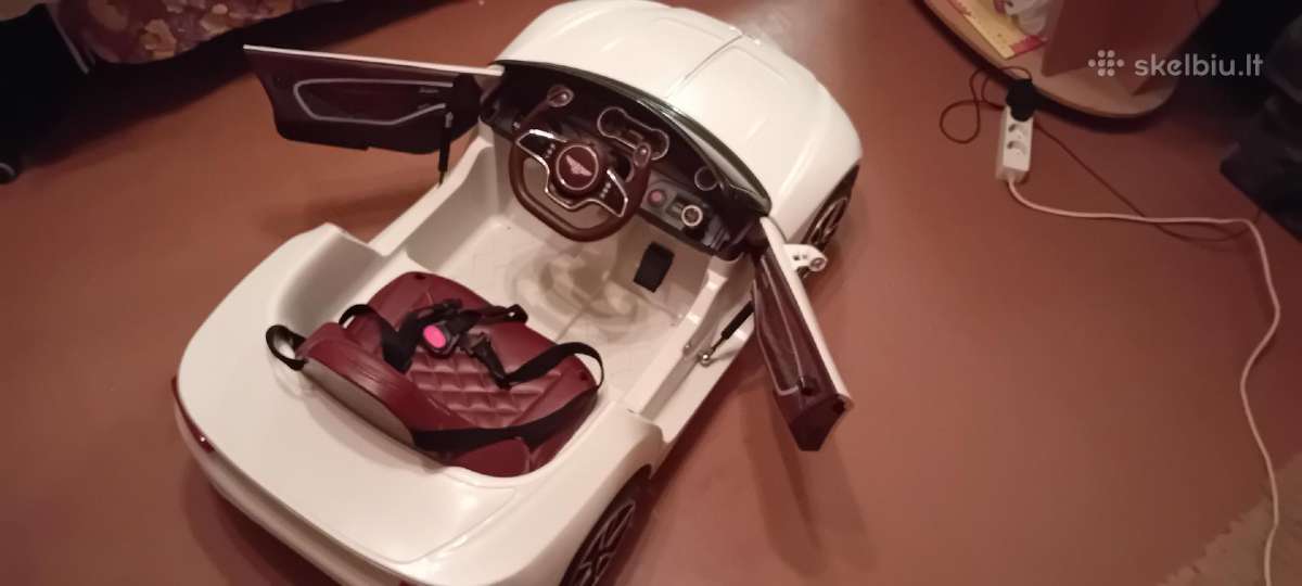 Vaikiškas elektromobilis Bentley