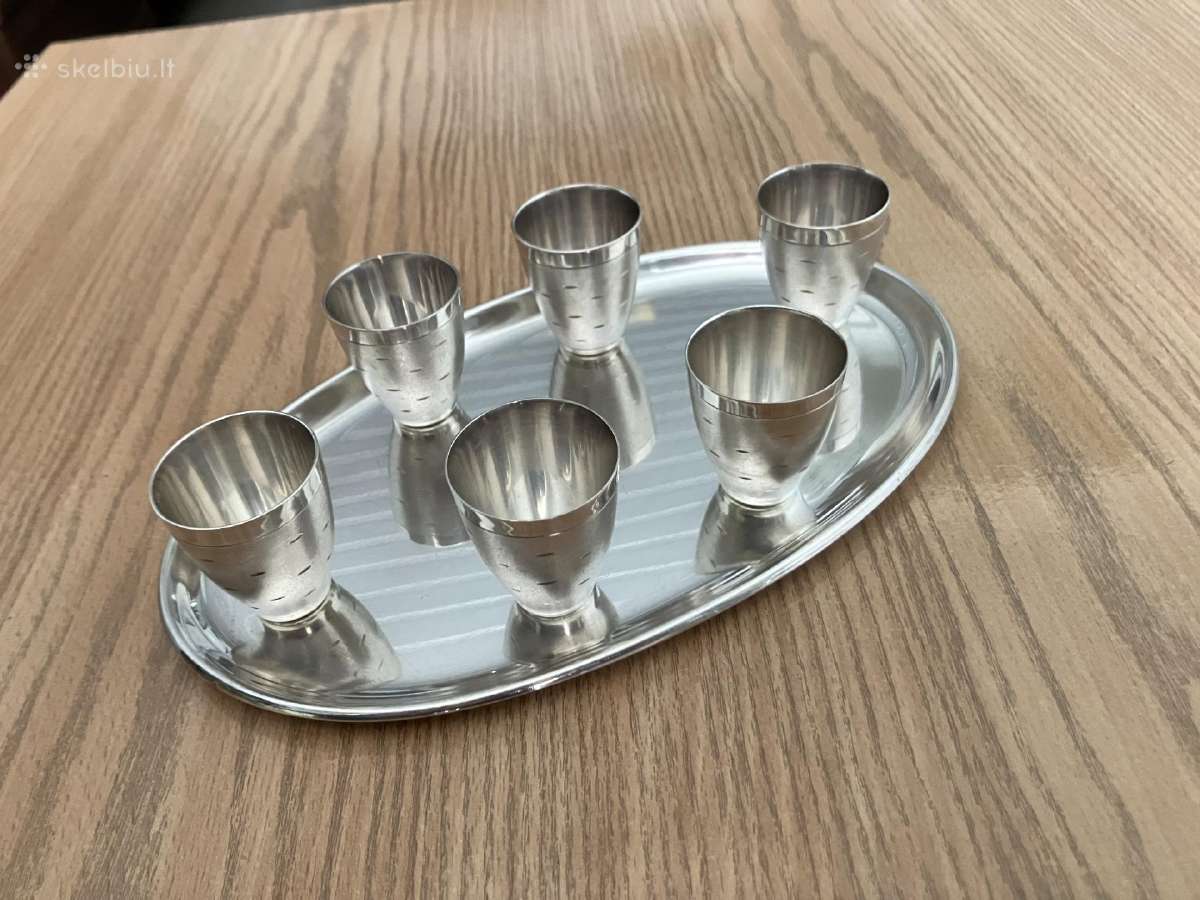 Vintažinės melchiorinės taurelės su padėklu