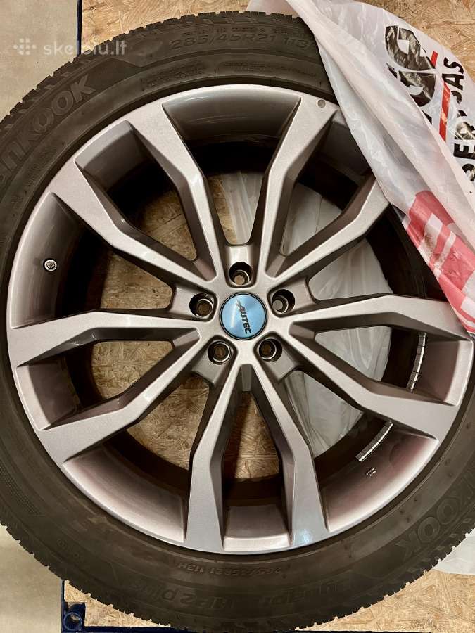 Autec R21 ratlankiai su Hankook padangomis - nuotraukos Nr. 2