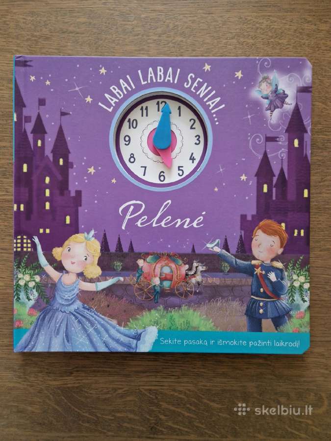 Knyga su laikrodžiu. Labai labai seniai. Pelenė