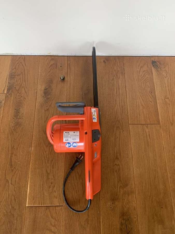 Elektrinis pjūklas malkoms Oleo-mac E1700