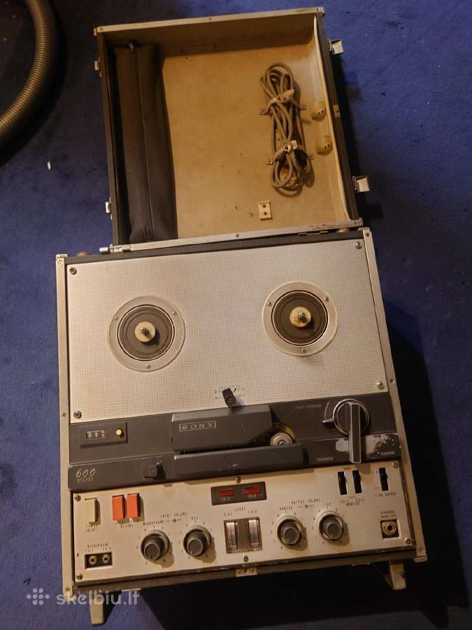 Sony Tc-600 juostinis ričių magnetofonas