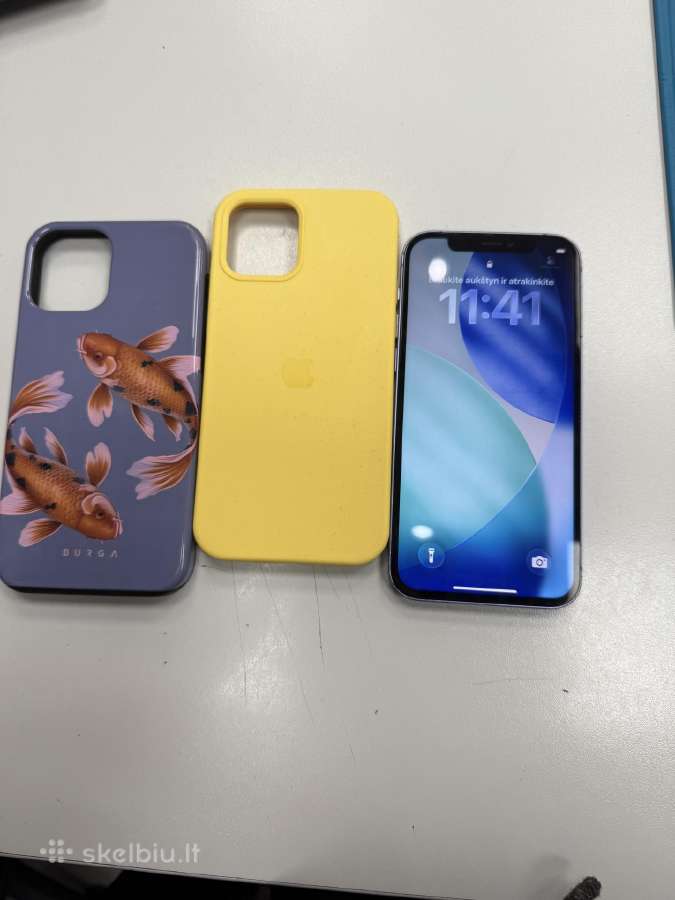 iPhone 12
