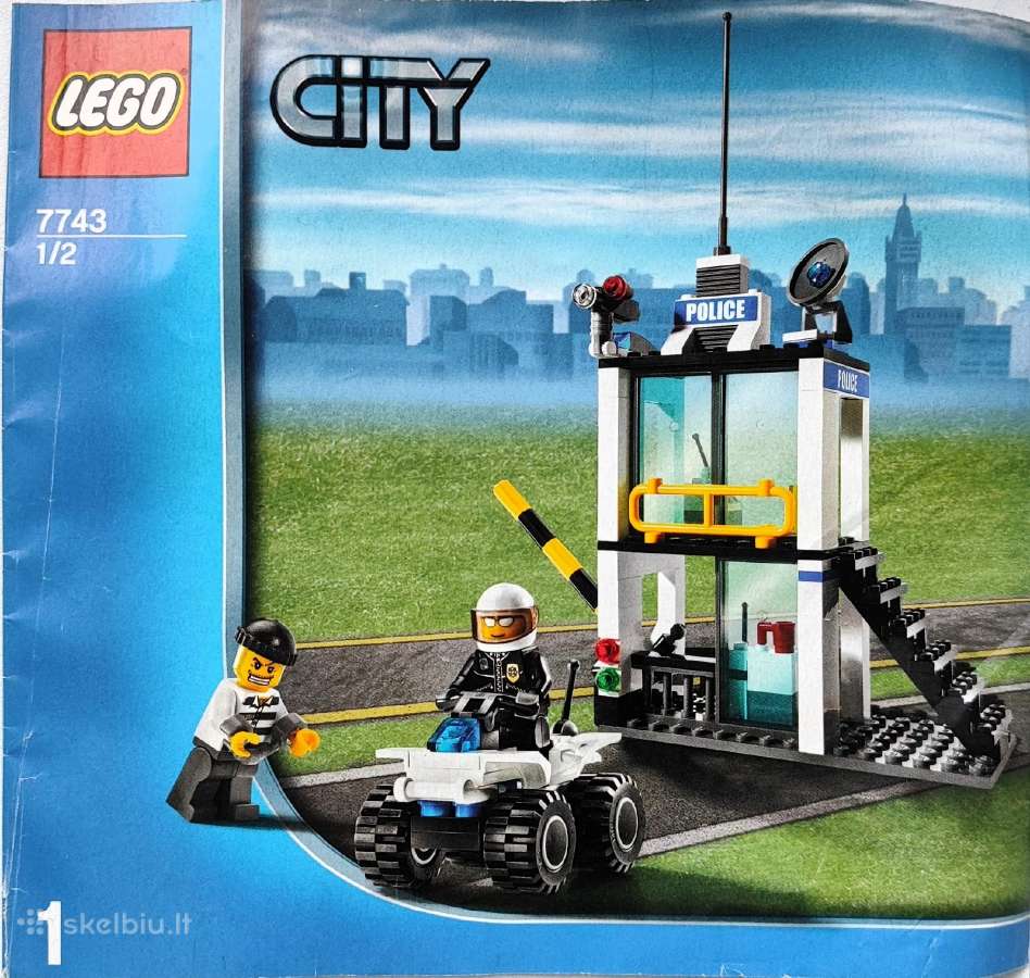 Vilniuje parduodamas Lego City 7743 Police Truck