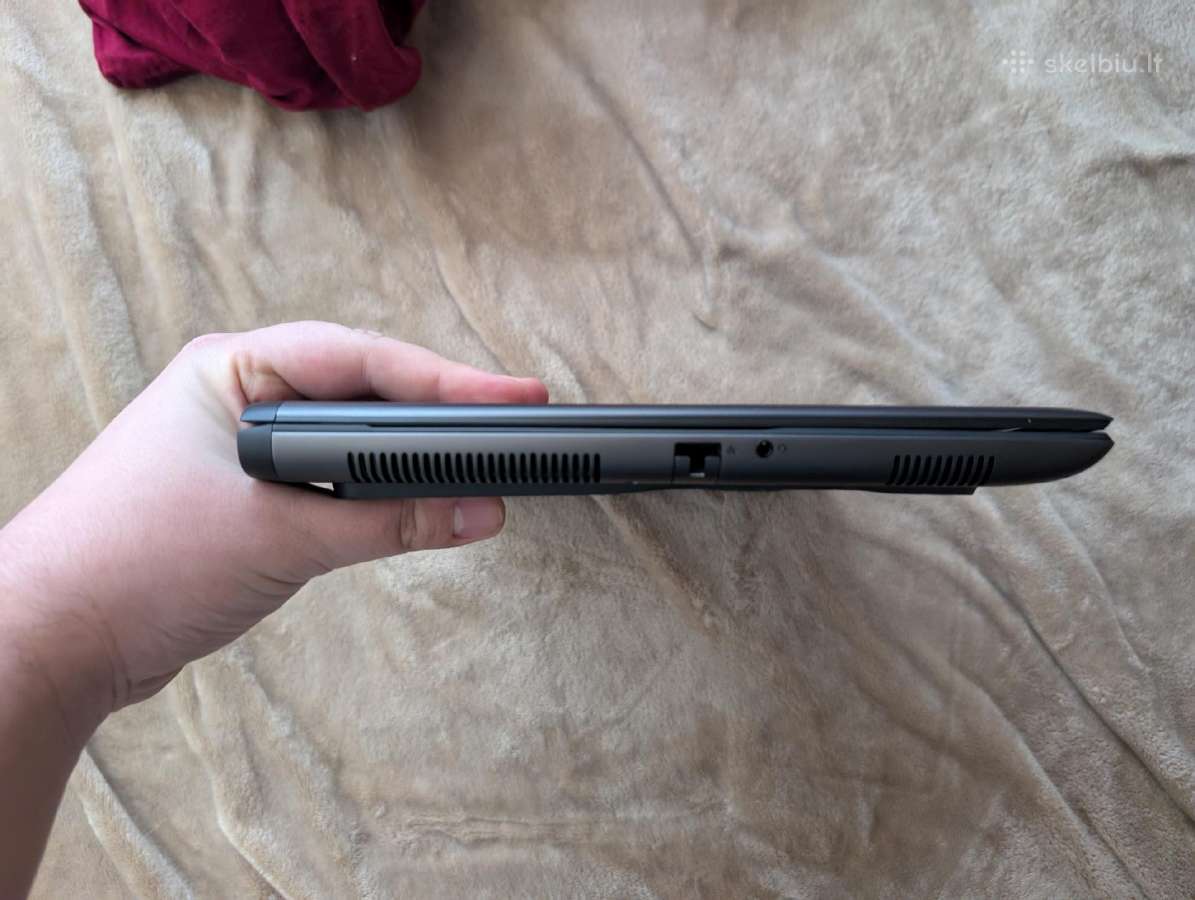 Dell Alienware M16 r2 Rtx 4070 - nuotraukos Nr. 3