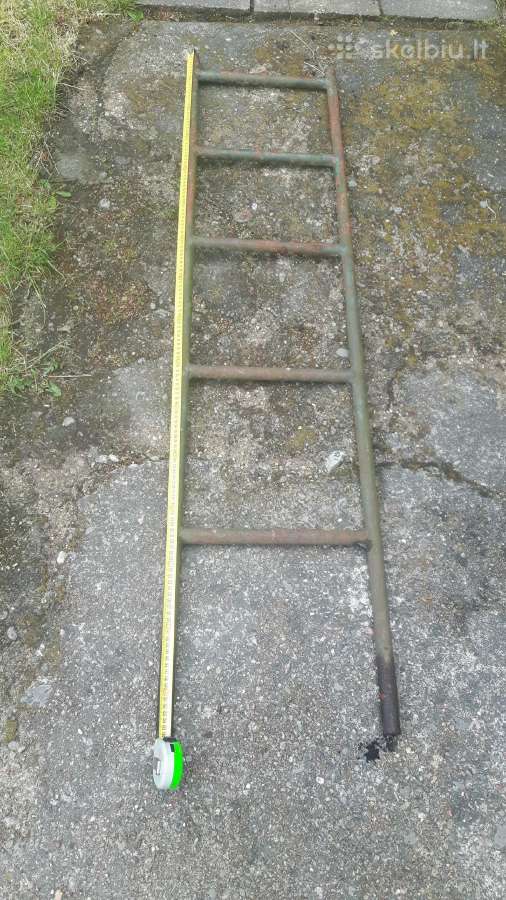 Metalinės kopėčios aukštis 1,56m.