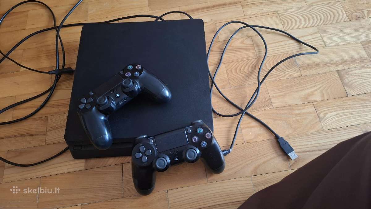 Sony playstation 4 slim 500