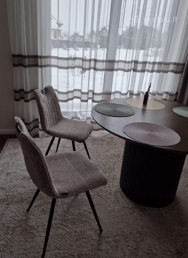 Valgomojo kėdės