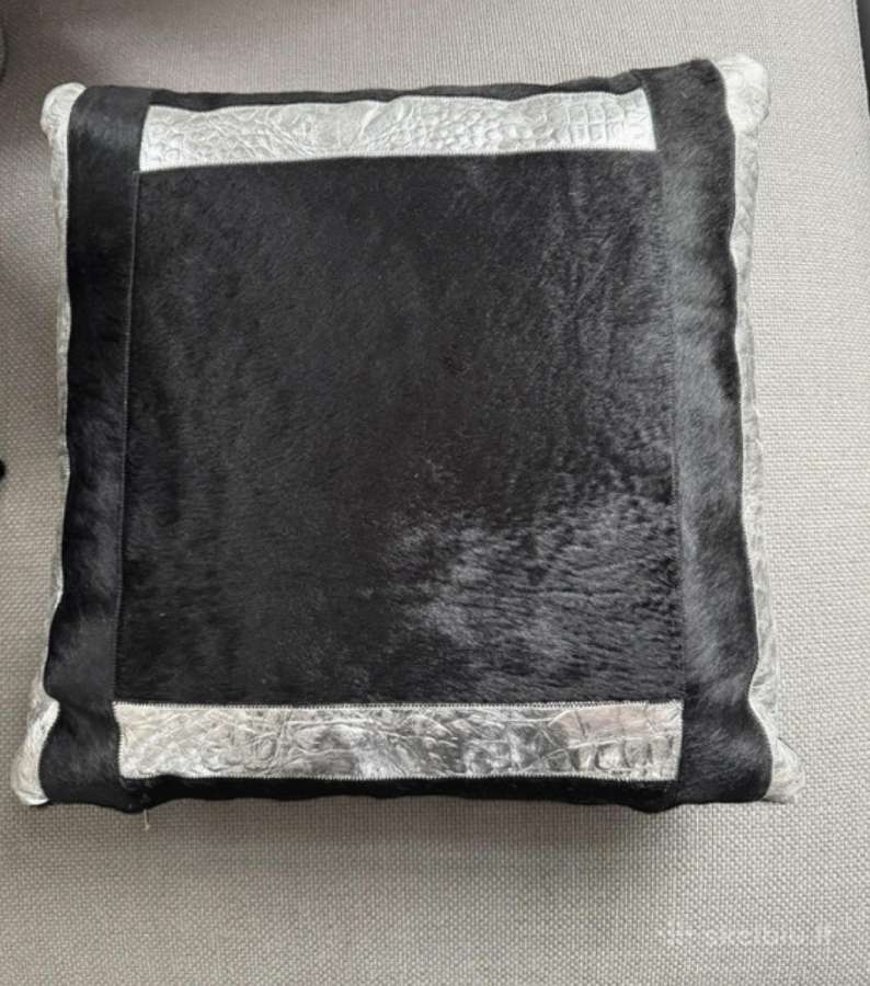 Nijolė kailiai- skirtingų spalvų pagalvės 45x45cm - nuotraukos Nr. 4