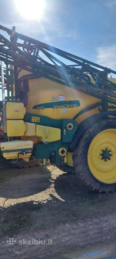 Purkštuvas John Deere 840