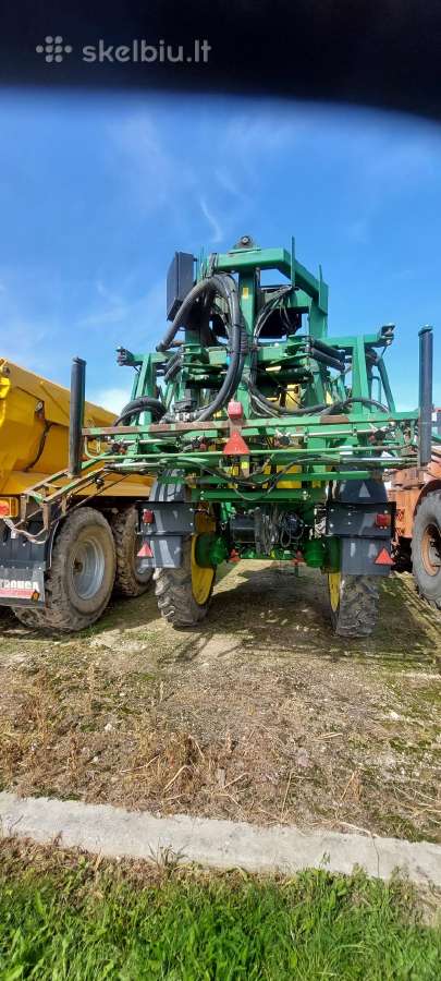 Purkštuvas John Deere 840 - nuotraukos Nr. 3