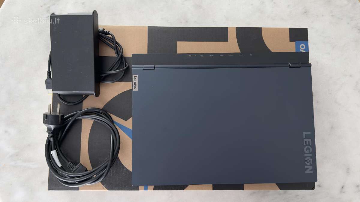 Parduodamas galingas Lenovo Legion